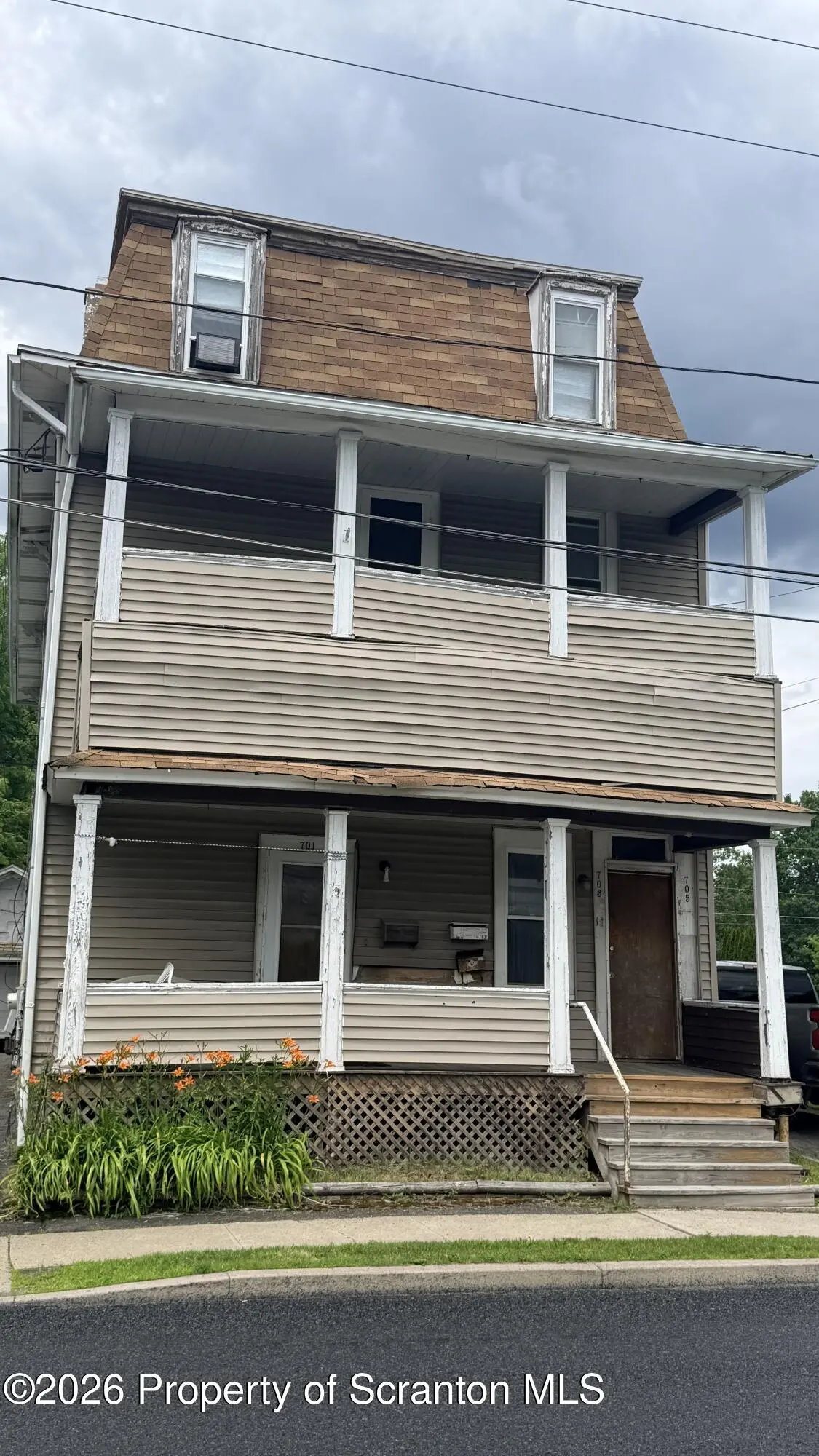 701 707 Main ST, Vandling, PA 18421