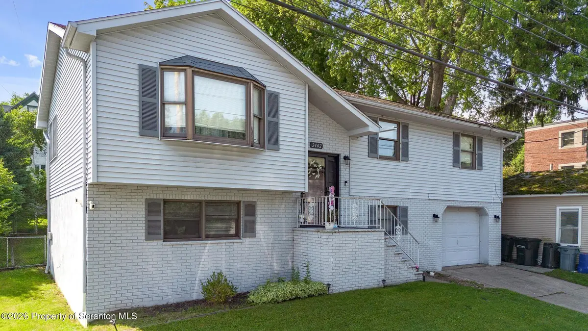 2402 Dimmick AVE, Scranton, PA 18509