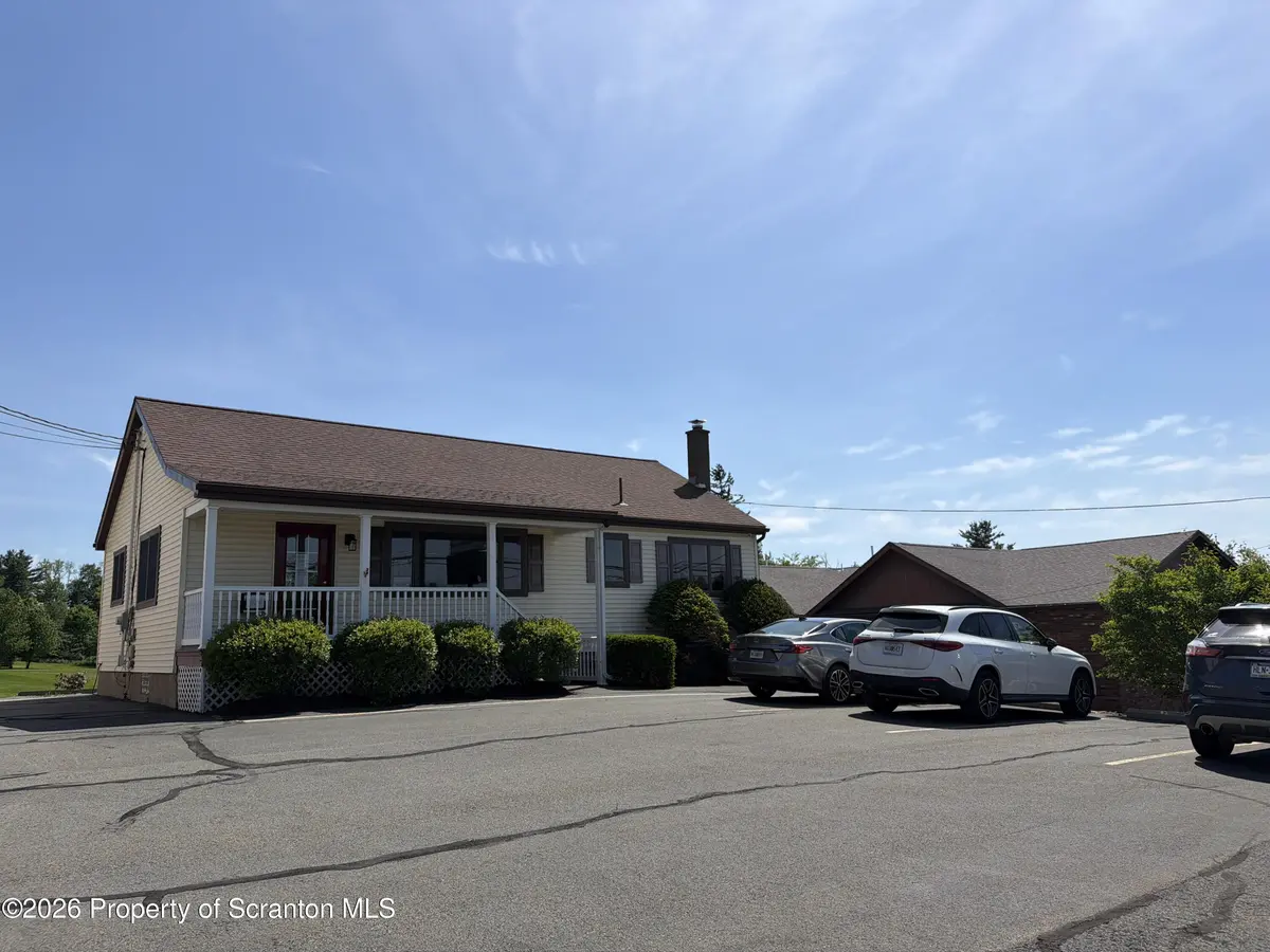 610 Hamlin HWY, Lake Ariel, PA 18436