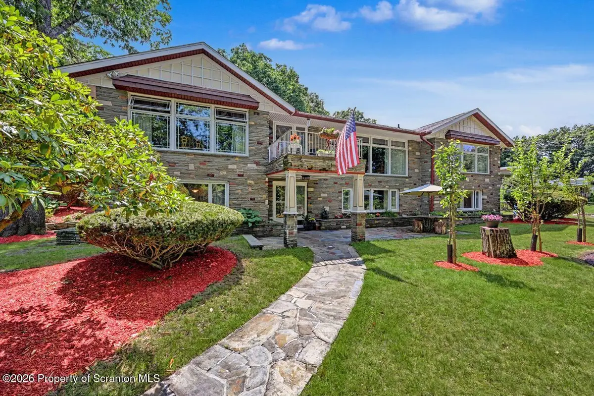 301 Conroy ST, Scranton, PA 18505
