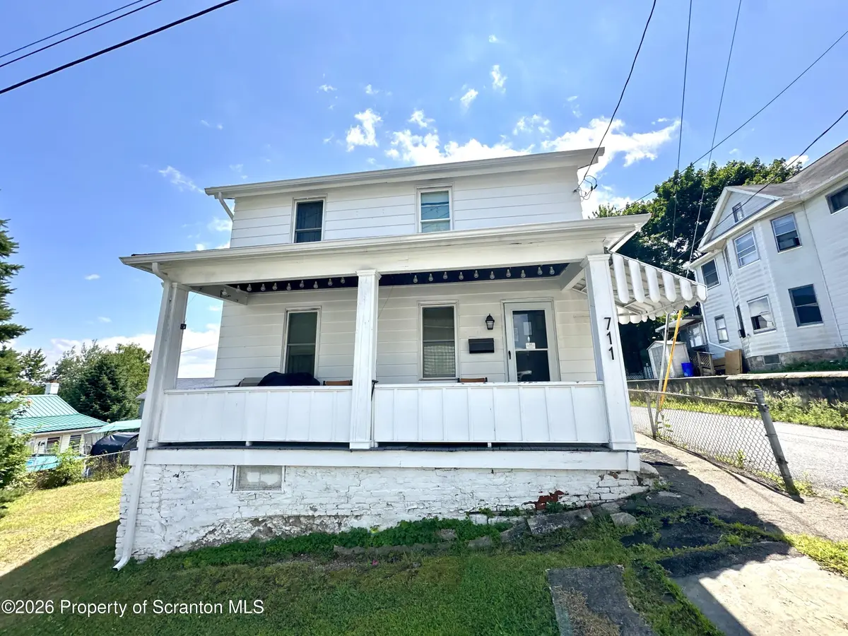 711 S 9th AVE, Scranton, PA 18504
