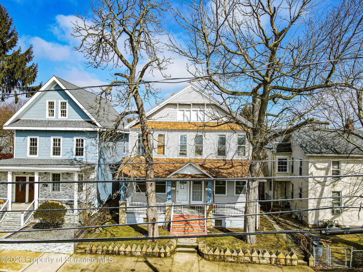 1142 Academy ST, Scranton, PA 18504