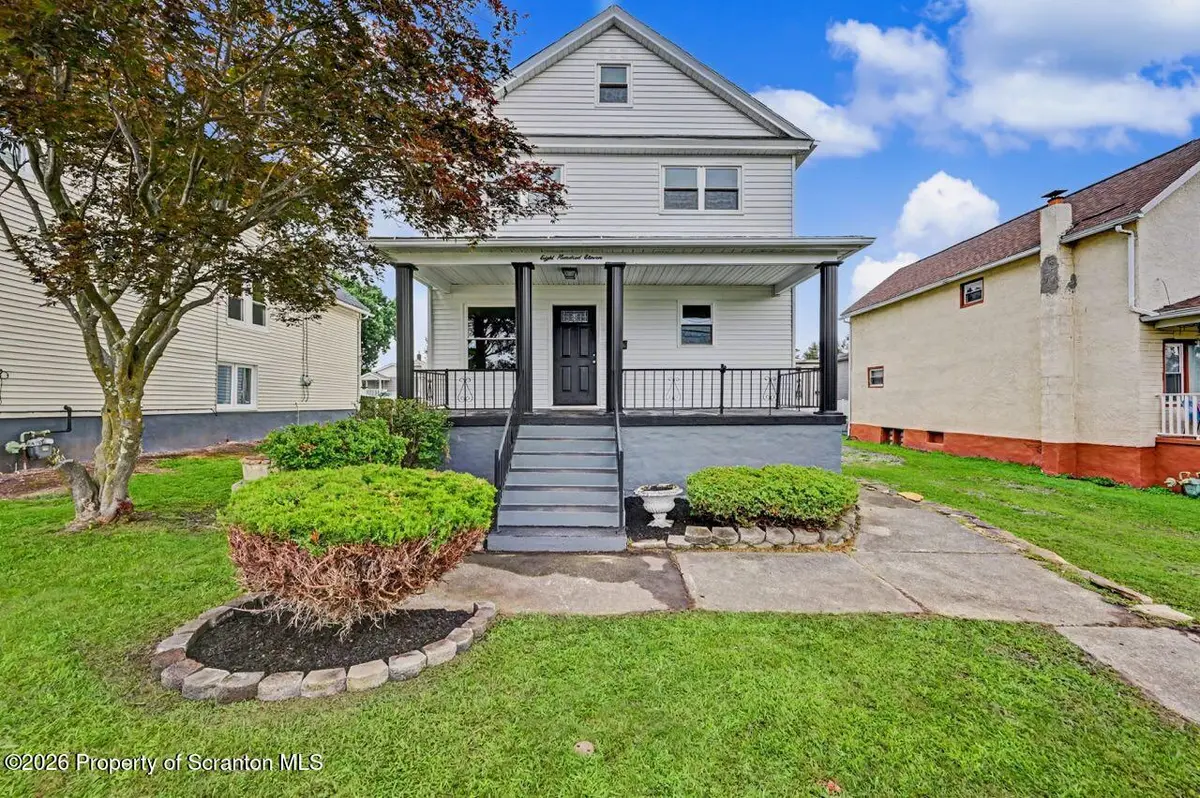 811 Murray ST, Throop, PA 18512