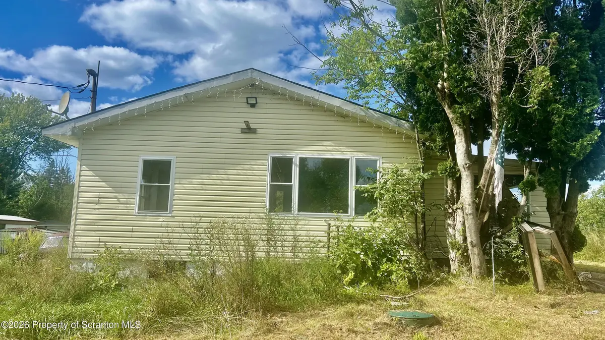 55 3rd ST, Union Dale, PA 18470