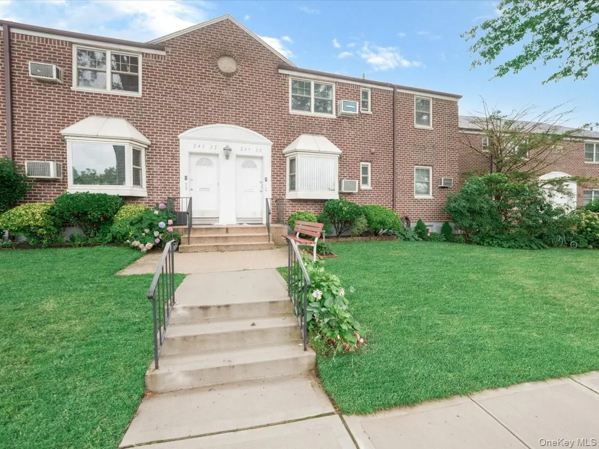249-20 57TH AVE #262, Little Neck, NY 11362