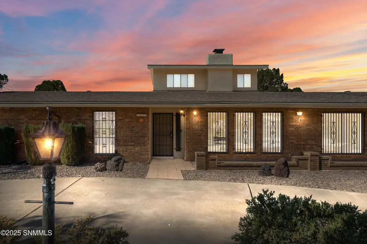 2005 S Telshor BLVD, Las Cruces, NM 88011