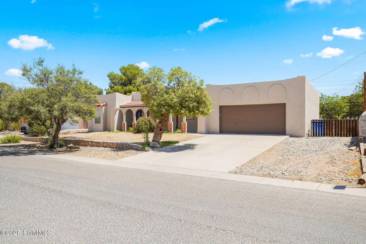 375 Wall AVE, Las Cruces, NM 88001