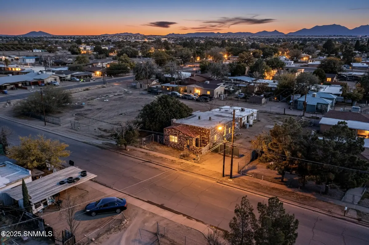 1024 N Third ST, Las Cruces, NM 88005