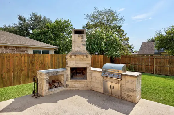 11 Burnham DR, Temple, TX 76502