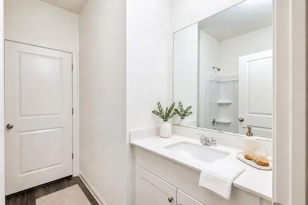 332 Sieders ST, Taylor, TX 76574