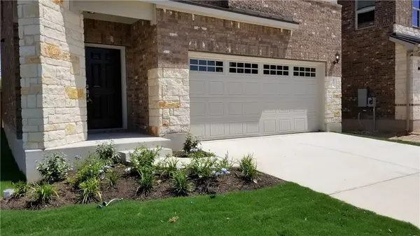 1050 kenney fort XING #37, Round Rock, TX 78665