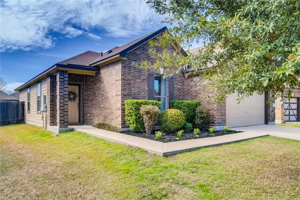 2240 Mccombs ST, Georgetown, TX 78626
