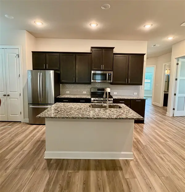 211 Darley Oak DR, Dripping Springs, TX 78620