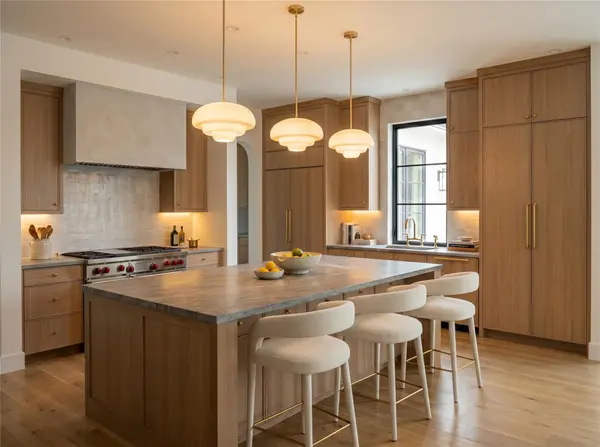 2006 Mountain View RD, Austin, TX 78703