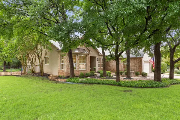101 Yaupon LN, Georgetown, TX 78633