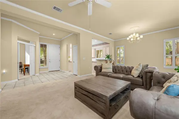 101 Yaupon LN, Georgetown, TX 78633