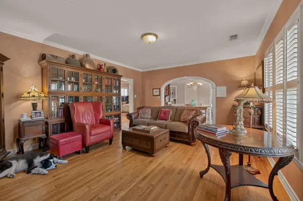 4214 Sinclair Ave, Austin, TX 78756
