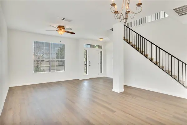 1402 Grafton LN, Pflugerville, TX 78660