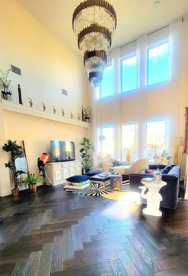 801 Kenney Fort XING, Round Rock, TX 78665