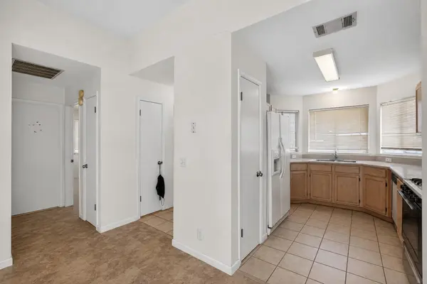 5300 Edenbourgh LN, Austin, TX 78754