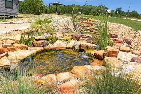 931 Sycamore Creek DR, Dripping Springs, TX 78620