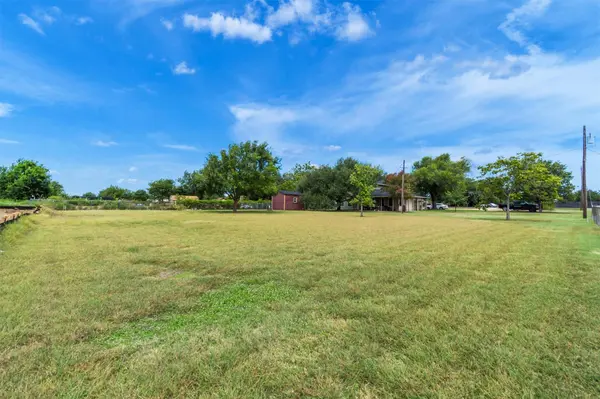 31 Fairview DR, Round Rock, TX 78665