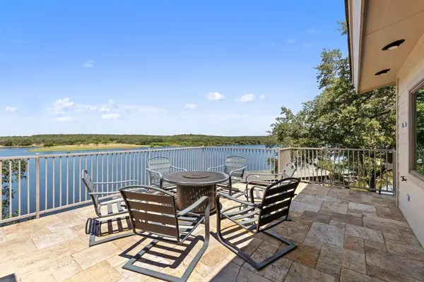 512 Harbor DR #7, Spicewood, TX 78669