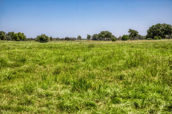 1922 County Road 324, Caldwell, TX 77836