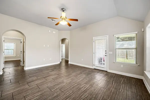 2404 Spanish Camp CV, Austin, TX 78725