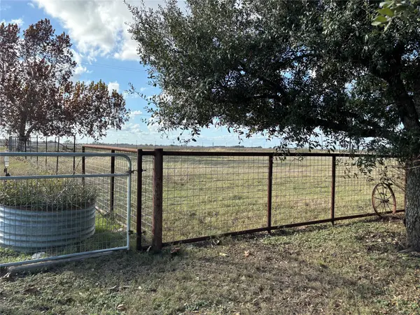 2401 County Road 130, Hutto, TX 78634