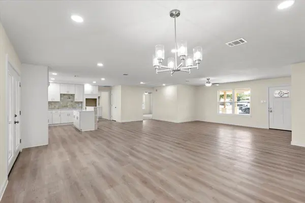 412 Oak ST, Bastrop, TX 78602