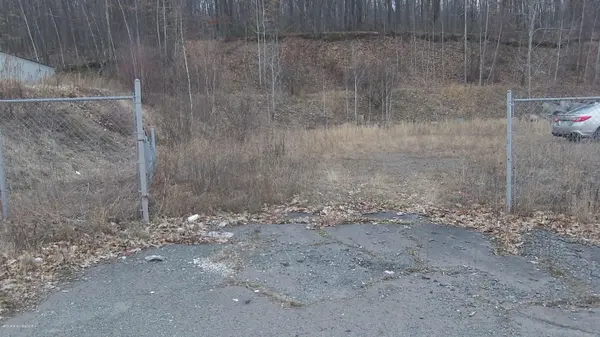 361 Scr Carbondale HWY, Archbald, PA 18403