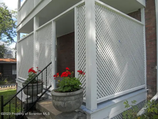 400 S Main ST, Other, PA 99999
