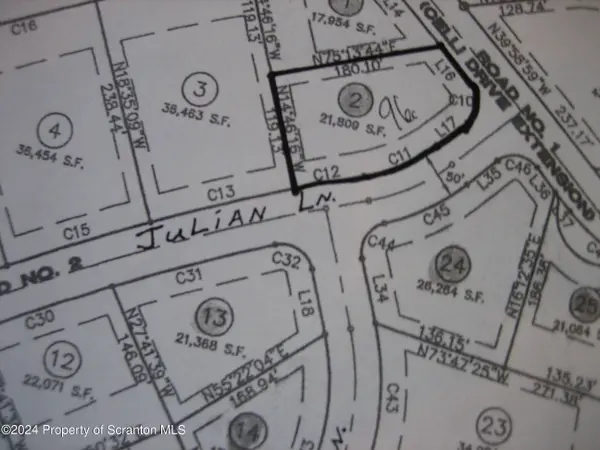 Julian LN, Archbald, PA 18403