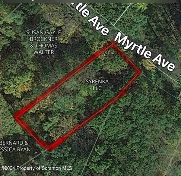 Myrtle AVE, Hawley, PA 18428
