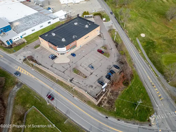 801 Grow AVE, Montrose, PA 18801