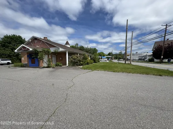 347 349 Main ST, Simpson, PA 18407