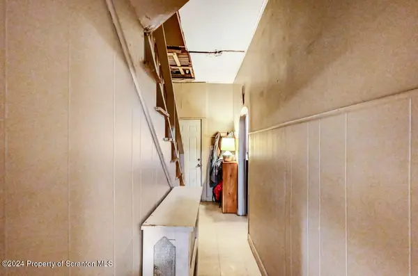 942 Providence RD, Scranton, PA 18508
