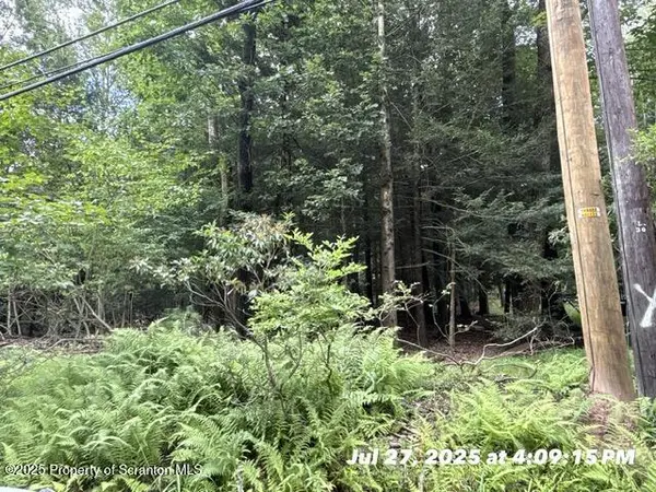 LOT 3 EDGE ROCK  DR, Drums, PA 18222