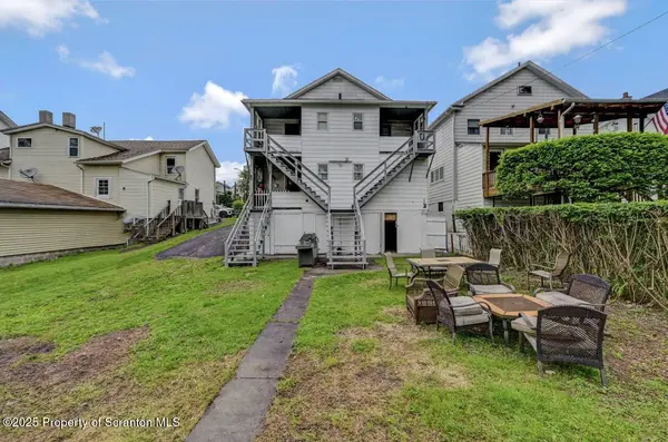 1221 1223 Eynon ST, Scranton, PA 18504