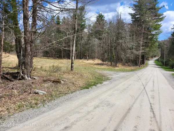 0 Heavey RD, Brackney, PA 18812