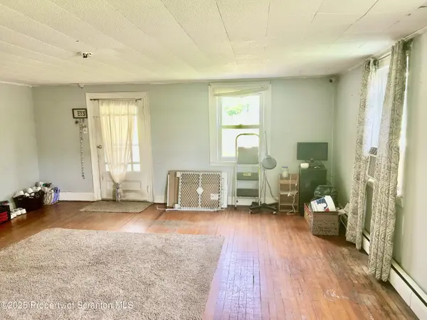536 Old Route 11, New Milford, PA 18834