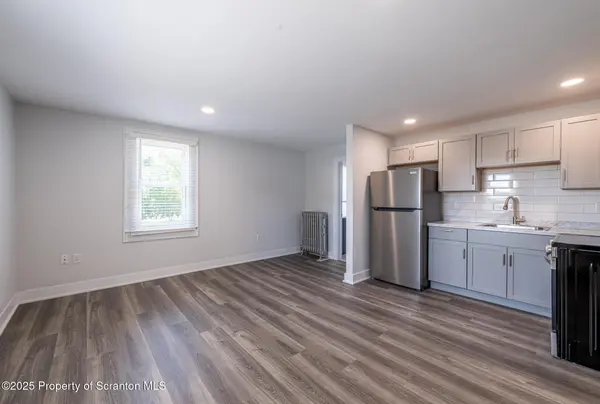 1131 Pittston AVE, Scranton, PA 18505