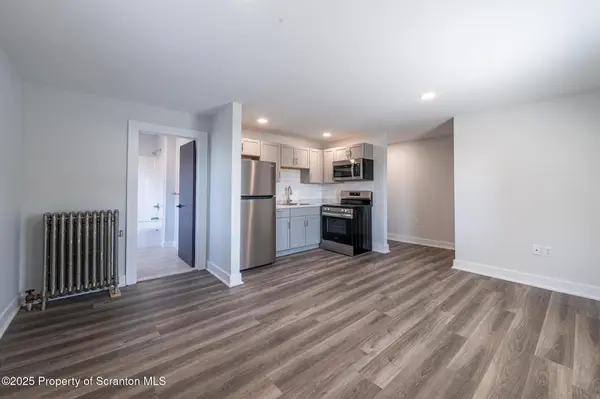 1131 Pittston AVE, Scranton, PA 18505