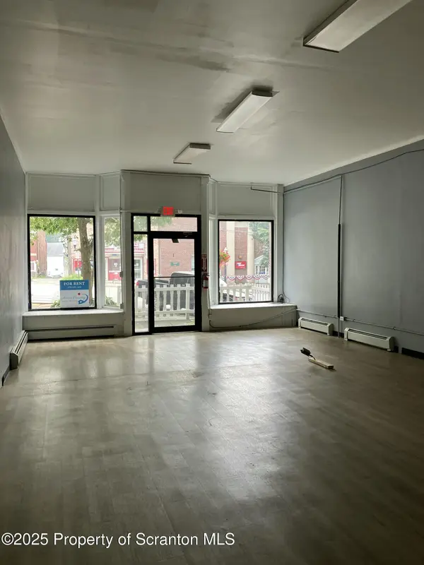 43-45 PUBLIC AVENUE AVE, Montrose, PA 18801