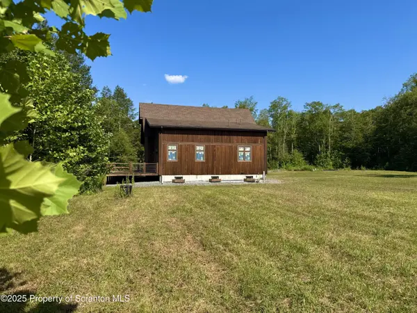 4382 River RD, Equinunk, PA 18417