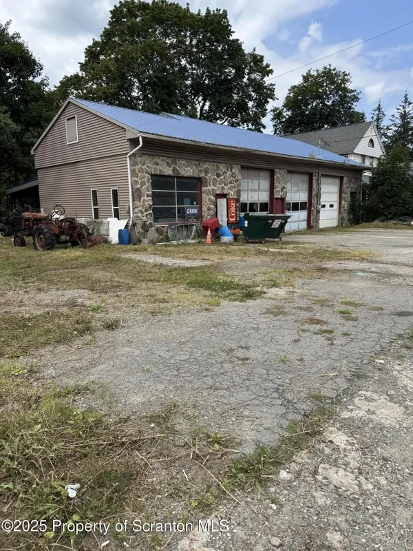 609 Main ST, New Milford, PA 18834