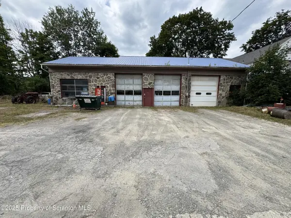 609 Main ST, New Milford, PA 18834