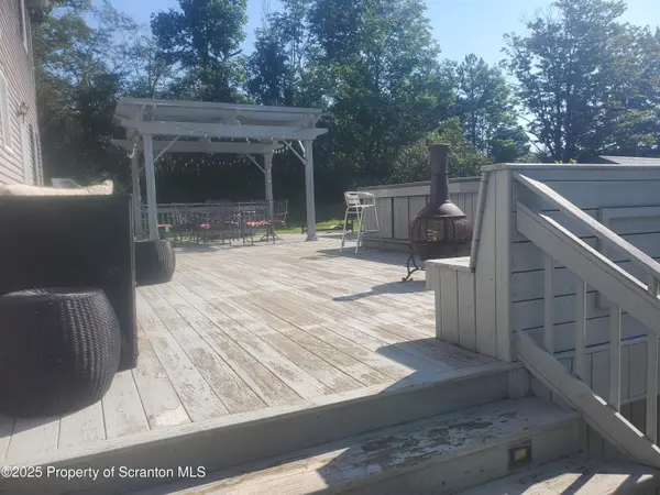 537 Ryan RD, Friendsville, PA 18818