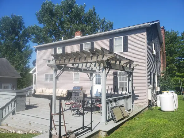 537 Ryan RD, Friendsville, PA 18818
